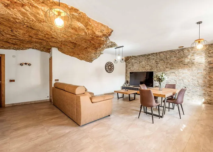 Casa Cueva * נרחה