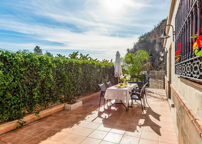 Casa Cueva Villa Nerja